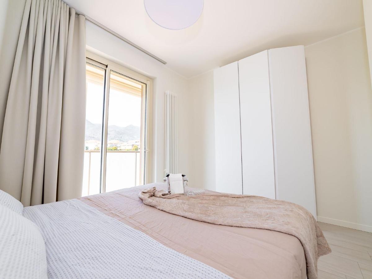 Appartement Michelangelo With Swimming Pool And Terrace à Borghetto Santo Spirito Extérieur photo