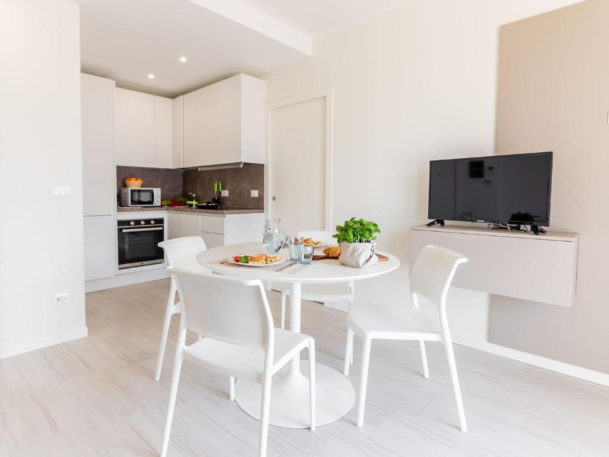 Appartement Michelangelo With Swimming Pool And Terrace à Borghetto Santo Spirito Extérieur photo